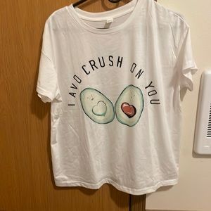 Cute “I avo crush on you” t shirt